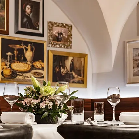 Mandarin Oriental, Prague-2