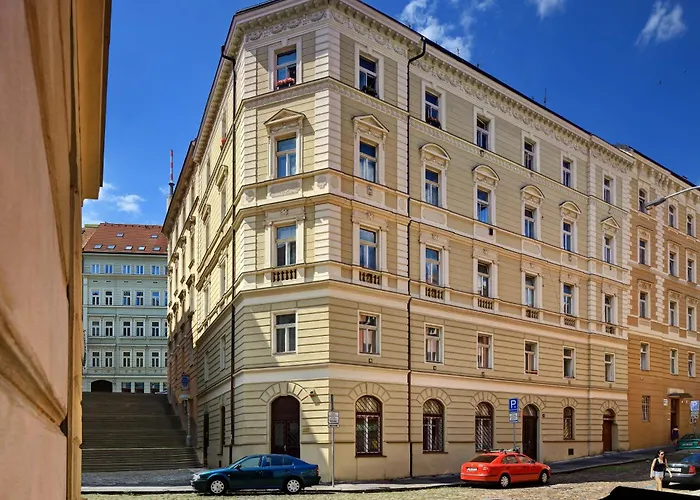 Albergo economico: Hotel Golden City Garni