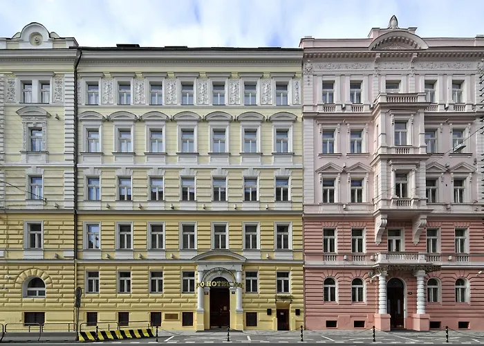 Hotel de 4 estrellas: Alqush Downtown Hotel