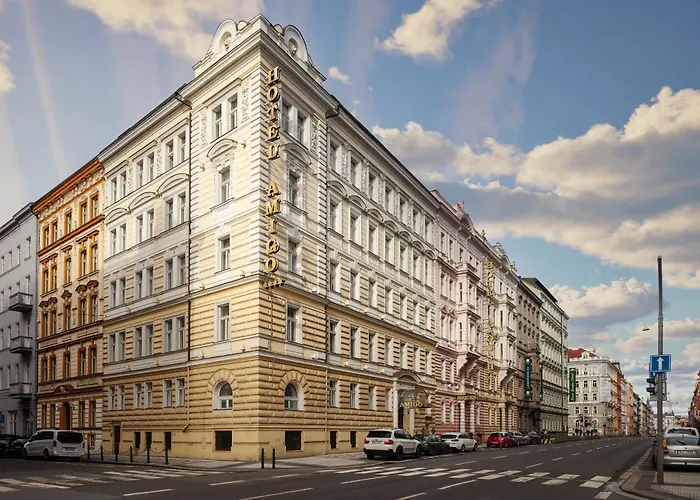 Hotel de 4 estrellas: Alqush Downtown Hotel